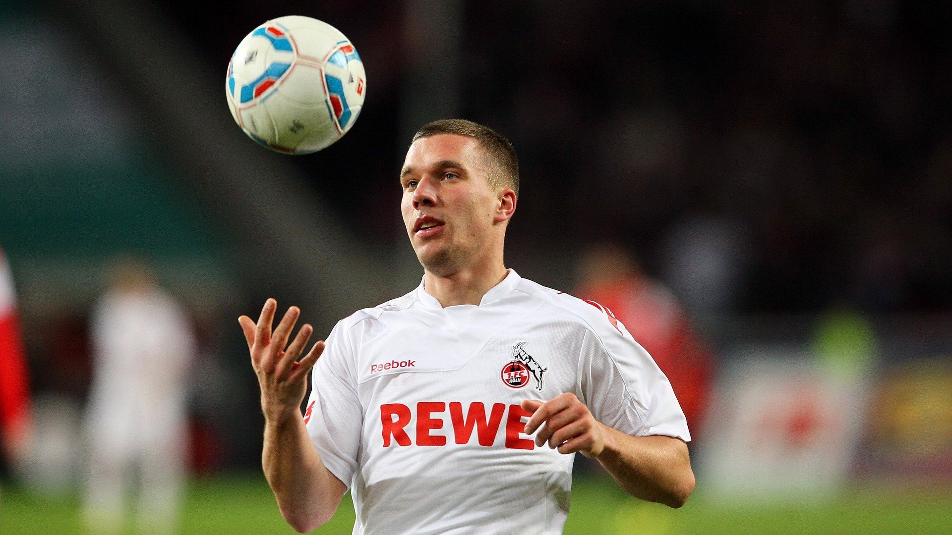 开云体育官方下载-哈兰德喝奶梗升级队友爆料:真实程度吓人,哈兰德伤好了吗